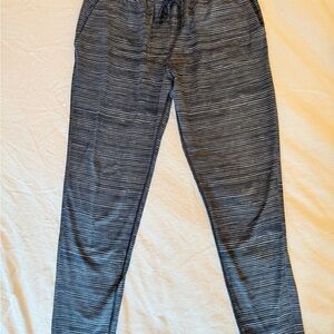 Lululemon Women’s Jet Crop Slim Luxtreme Pant in Dark Grey Spacedye Size 6